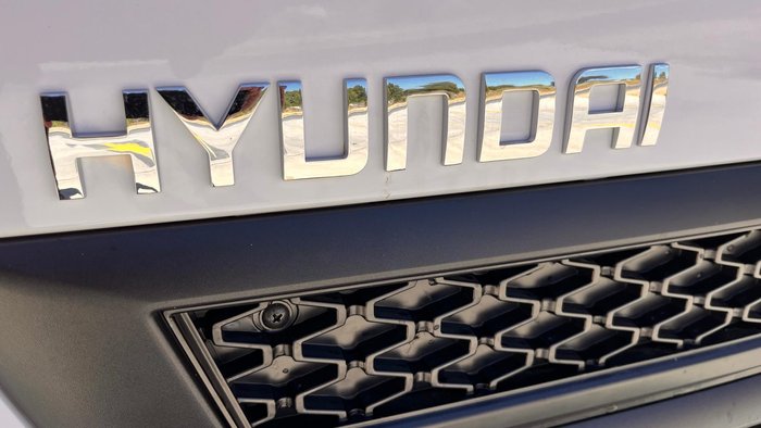 2025 Hyundai Ex4 EX4/6 SUPERCAB