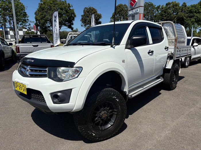 2014 Mitsubishi Triton GLX