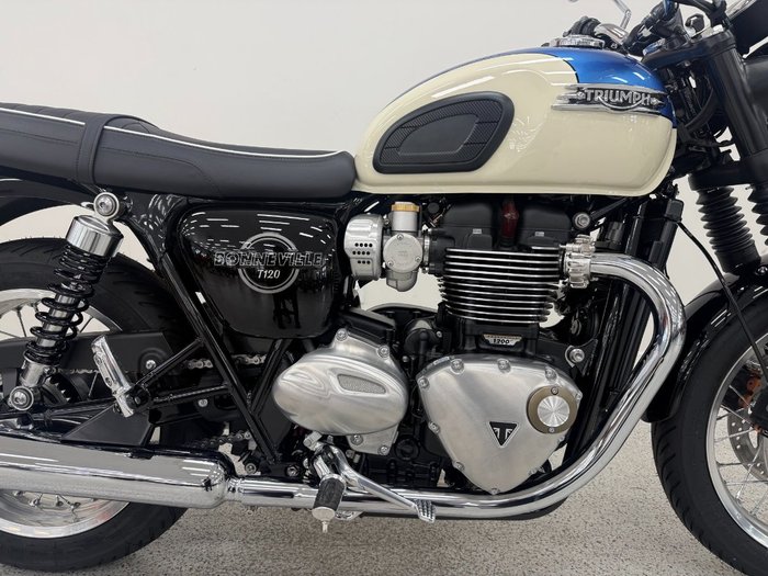 2026 Triumph 2026 Triumph 1200CC BONNEVILLE T120 Road Blue