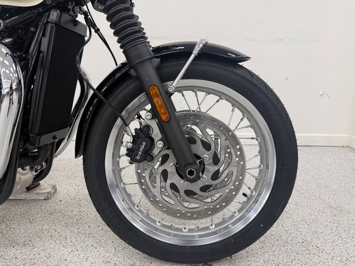 2026 Triumph 2026 Triumph 1200CC BONNEVILLE T120 Road Blue