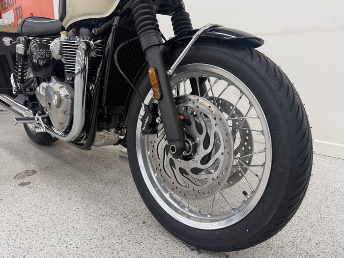 2026 Triumph 2026 Triumph 1200CC BONNEVILLE T120 Road Blue