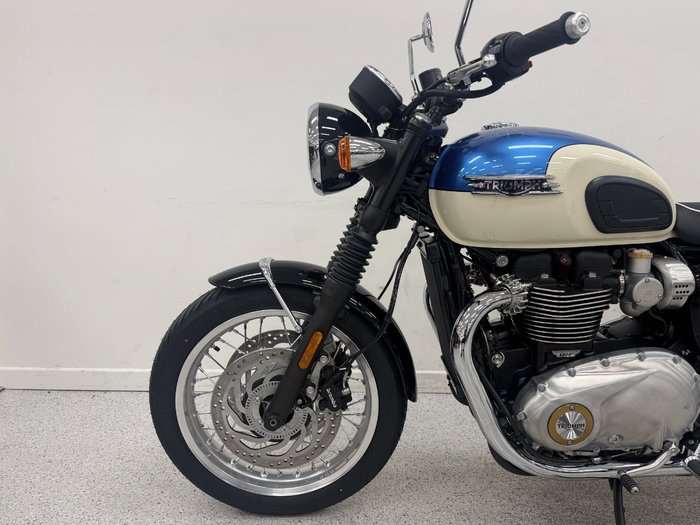 2026 Triumph 2026 Triumph 1200CC BONNEVILLE T120 Road Blue