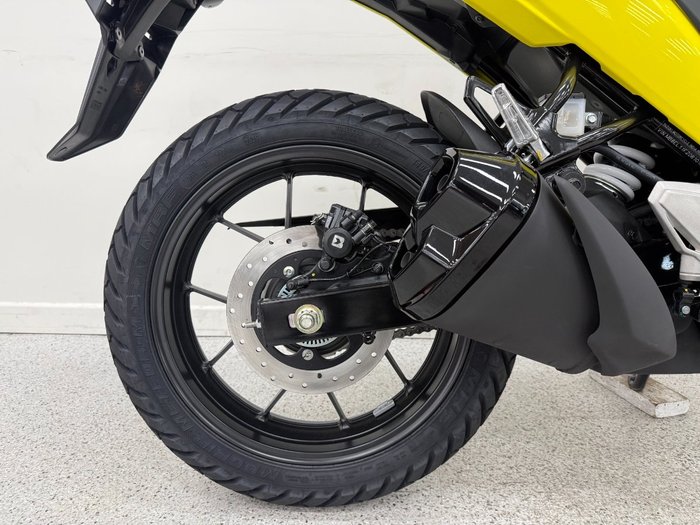 2025 Suzuki 2025 Suzuki 250CC V-STROM 250SX (DS250RLM5) Yellow