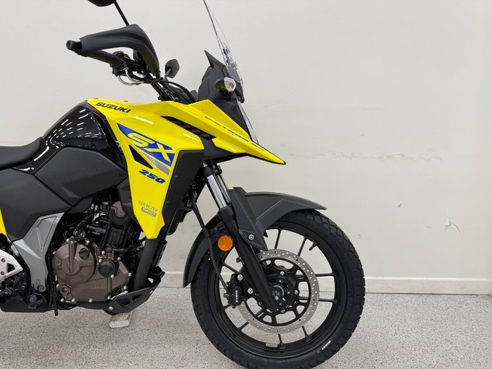2025 Suzuki 2025 Suzuki 250CC V-STROM 250SX (DS250RLM5) Yellow