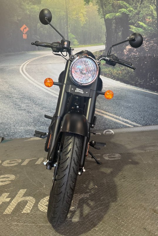 2024 Royal Enfield CLASSIC 350 DARK Black