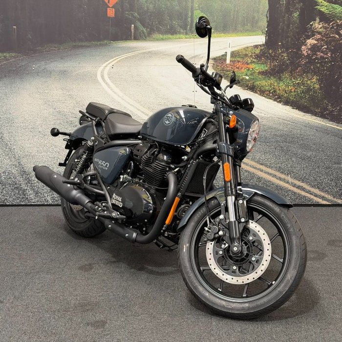 2025 Royal Enfield SHOTGUN 650 Grey