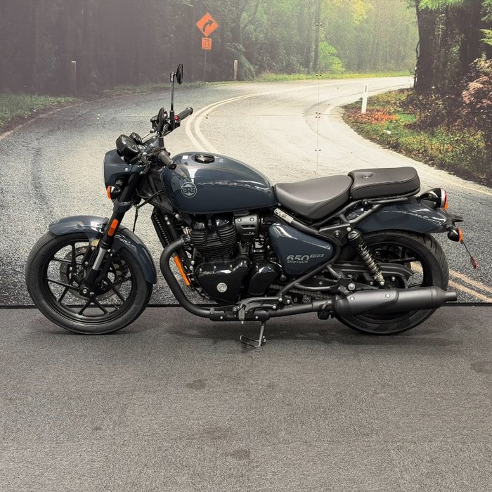2025 Royal Enfield SHOTGUN 650 Grey