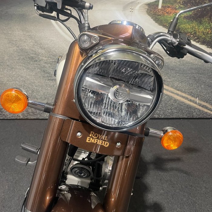 2025 Royal Enfield 2025 Royal Enfield 350CC CLASSIC 350 CHROME ROAD