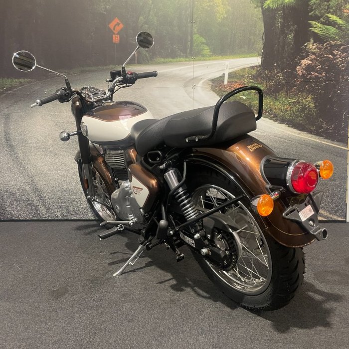 2025 Royal Enfield 2025 Royal Enfield 350CC CLASSIC 350 CHROME ROAD