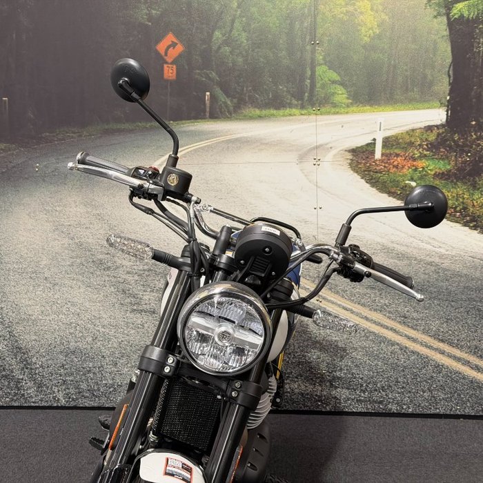 2025 Royal Enfield 2025 650CC INTERCEPTOR BEAR 650 Road CELESTIAL RED