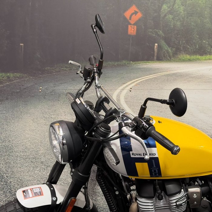 2025 Royal Enfield 2025 650CC INTERCEPTOR BEAR 650 Road CELESTIAL RED