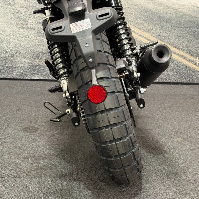 2026 Royal Enfield 2026 Royal Enfield BEAR 650 Black