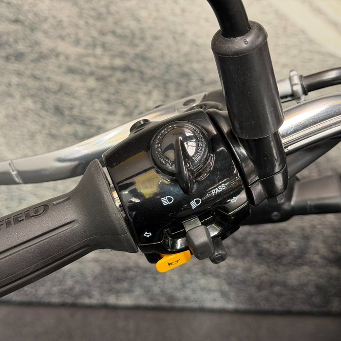 2026 Royal Enfield 2026 Royal Enfield BEAR 650 Black