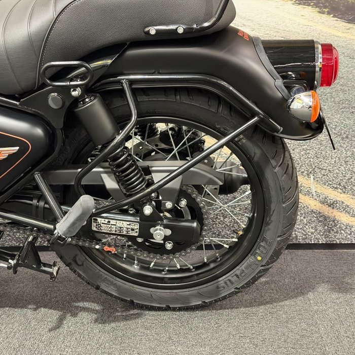 2025 Royal Enfield 2025 Royal Enfield 350CC BULLET 350 ROAD Black Gold