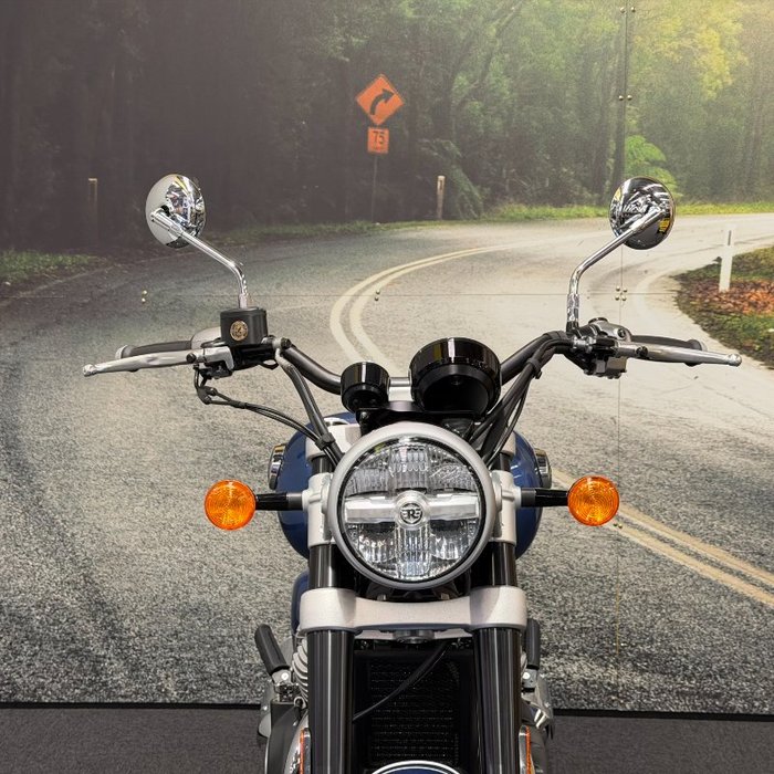 2025 Royal Enfield SUPER METEOR 650 Astral blue