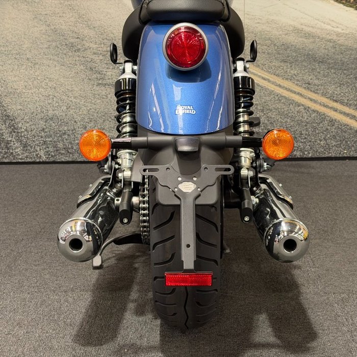 2025 Royal Enfield SUPER METEOR 650 Astral blue