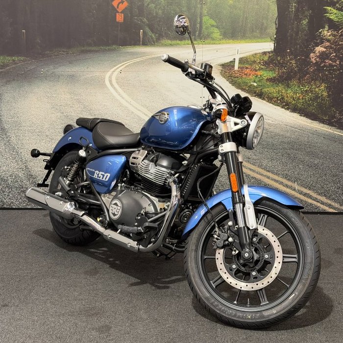 2025 Royal Enfield SUPER METEOR 650 Astral blue