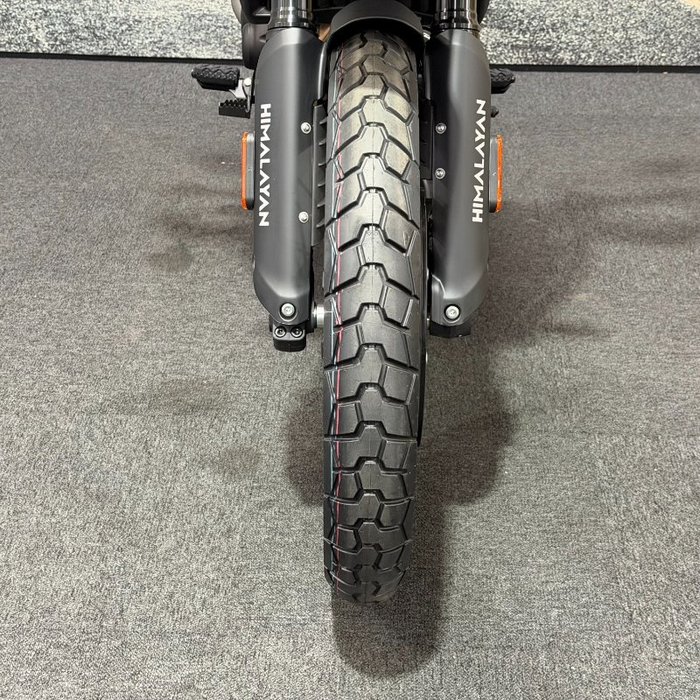 2026 Royal Enfield HIMALAYAN 450 BLACK