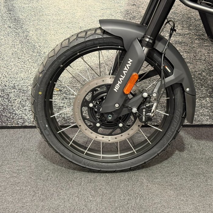 2026 Royal Enfield HIMALAYAN 450 BLACK