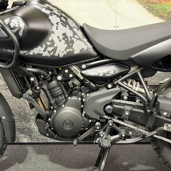 2026 Royal Enfield HIMALAYAN 450 BLACK