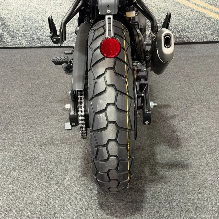 2026 Royal Enfield HIMALAYAN 450 BLACK