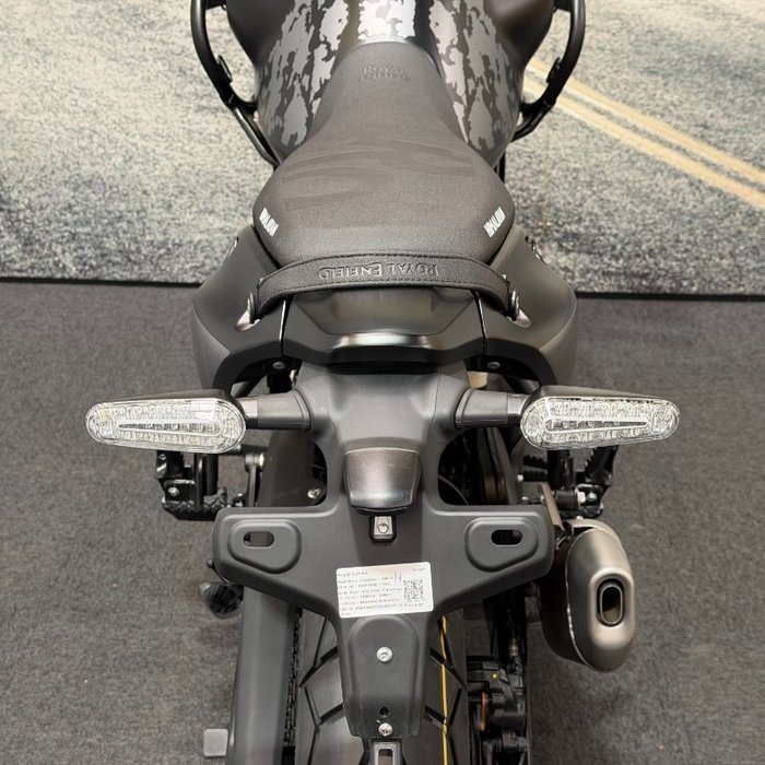 2026 Royal Enfield HIMALAYAN 450 BLACK