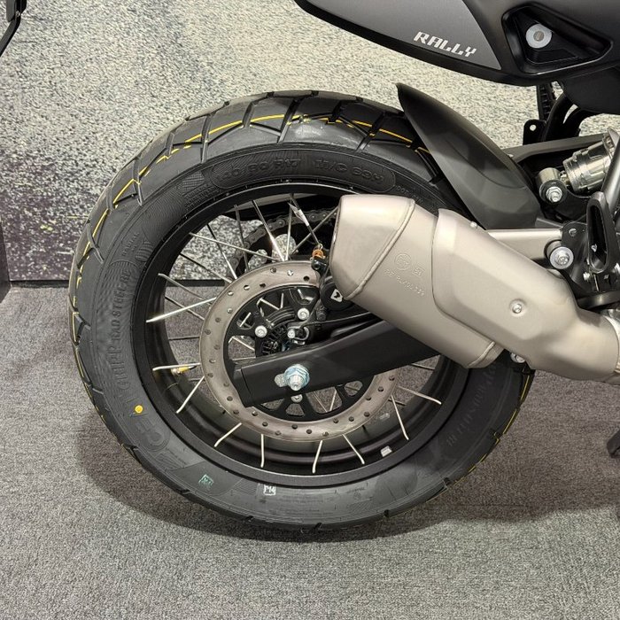 2026 Royal Enfield HIMALAYAN 450 BLACK