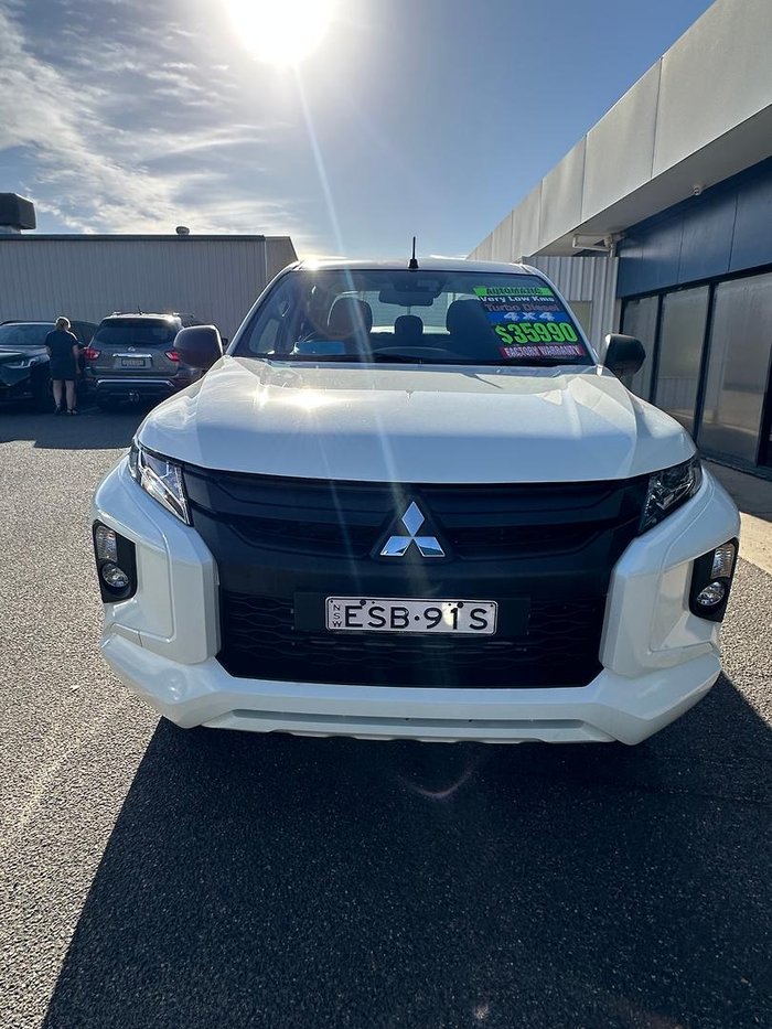 2022 Mitsubishi Triton GLX