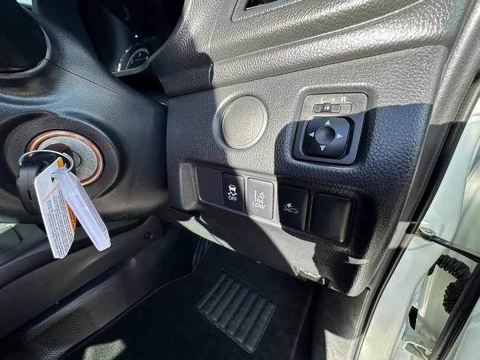 2022 Mitsubishi Triton GLX