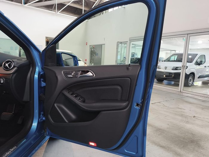 2016 Mercedes-Benz B-Class B250 W246 Four Wheel Drive BLUE