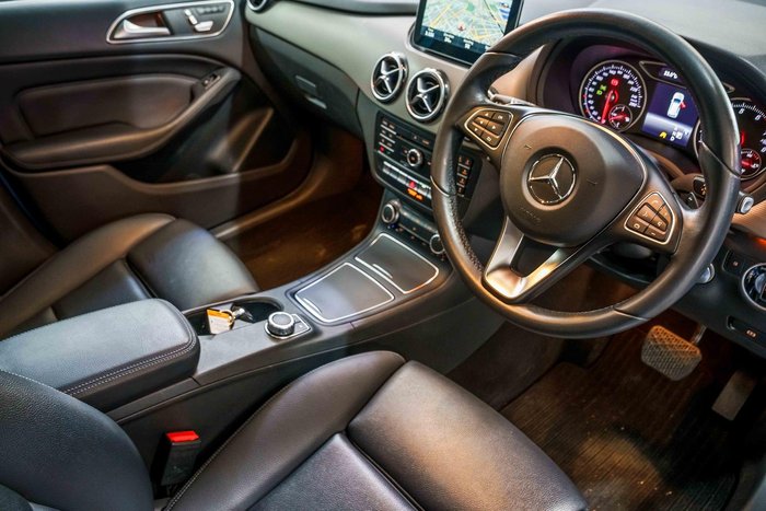 2016 Mercedes-Benz B-Class B180 W246 South Seas Blue