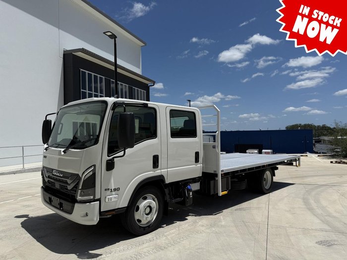2025 Isuzu Nqr 88-190 Am C45 Tray