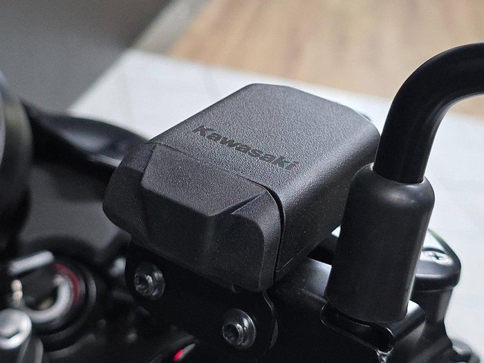 2024 Kawasaki ELIMINATOR SE Grey