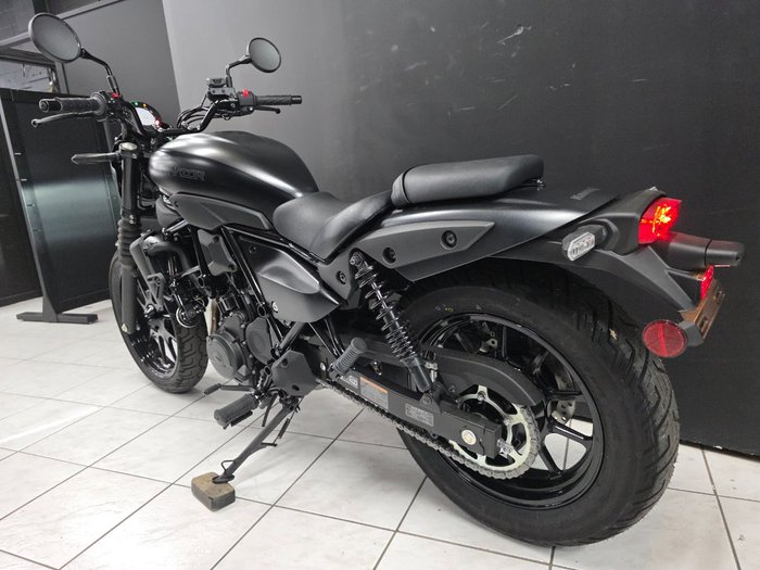 2024 Kawasaki ELIMINATOR SE Grey