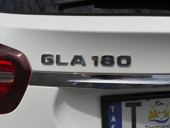 2019 Mercedes-Benz GLA-Class GLA180