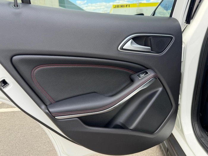 2019 Mercedes-Benz GLA-Class GLA180