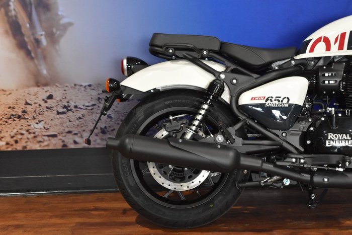 2025 Royal Enfield 2025 Royal Enfield 650CC SHOTGUN 650 Road White