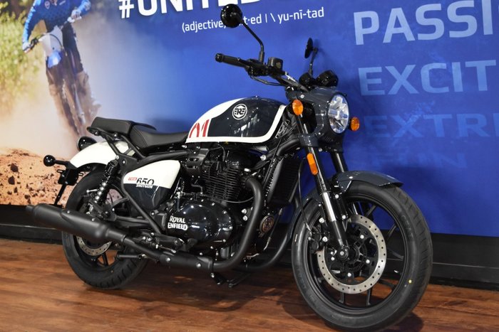 2025 Royal Enfield 2025 Royal Enfield 650CC SHOTGUN 650 Road White