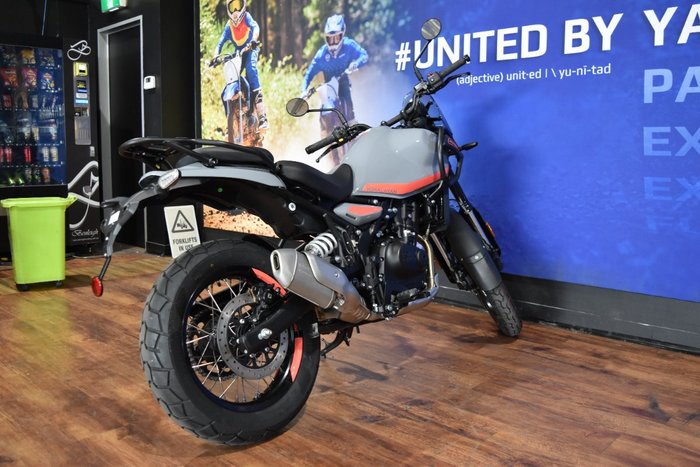 2025 Royal Enfield 2025 Royal Enfield 450CC Himalayan 450 Grey