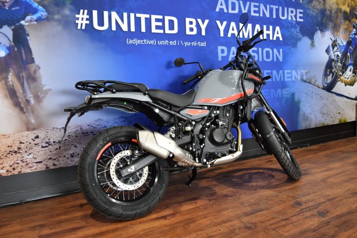 2025 Royal Enfield 2025 Royal Enfield 450CC Himalayan 450 Grey