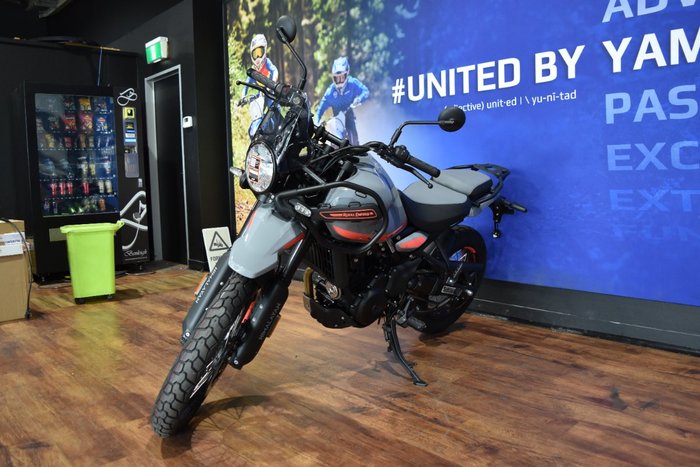 2025 Royal Enfield 2025 Royal Enfield 450CC Himalayan 450 Grey