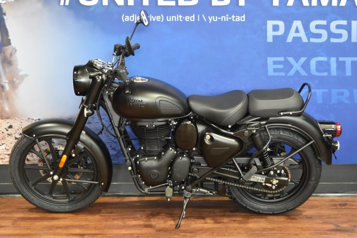 2025 Royal Enfield CLASSIC 350 DARK Black