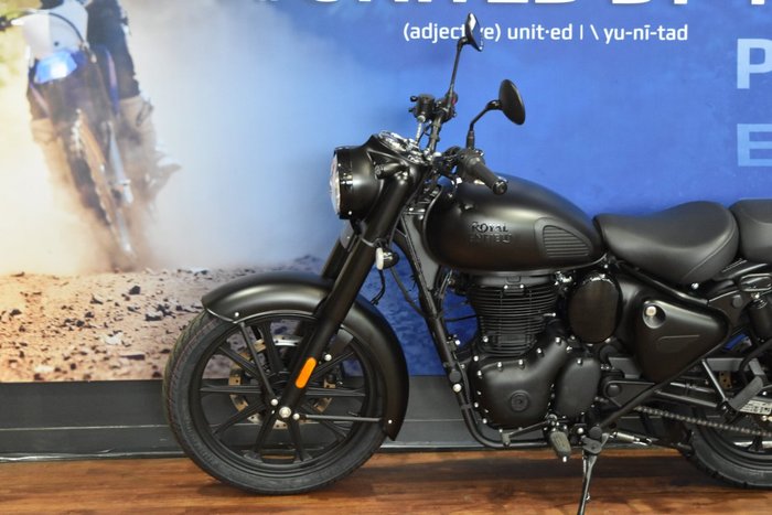 2025 Royal Enfield CLASSIC 350 DARK Black