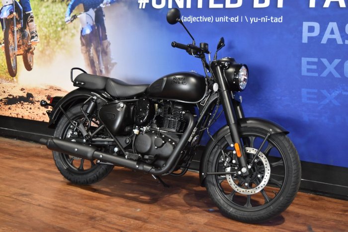 2025 Royal Enfield CLASSIC 350 DARK Black