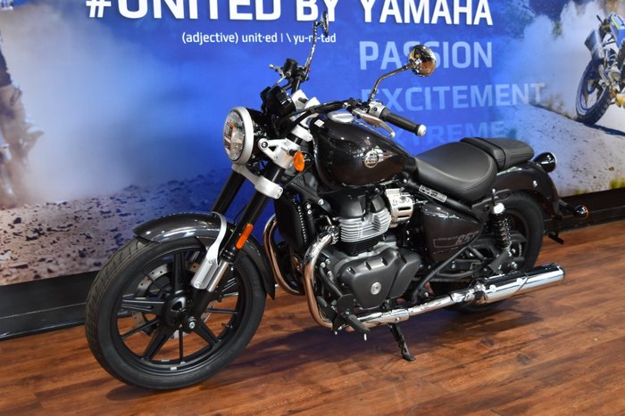 2025 Royal Enfield SUPER METEOR 650 Black