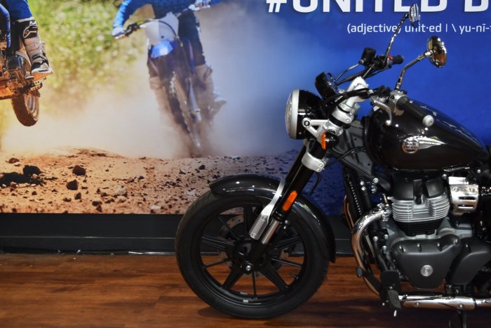 2025 Royal Enfield SUPER METEOR 650 Black