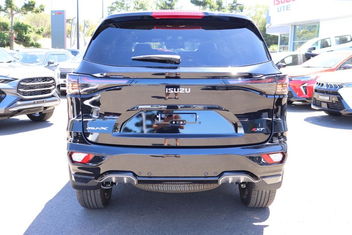 2025 Isuzu MU-X X-TERRAIN