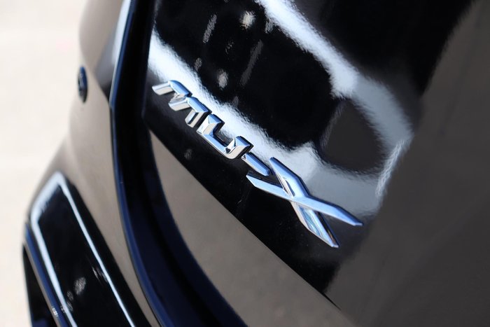 2025 Isuzu MU-X X-TERRAIN