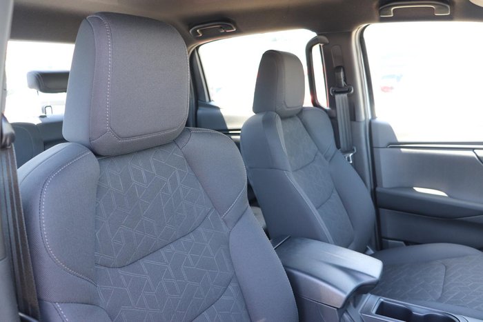 2025 Isuzu D-MAX X-RIDER