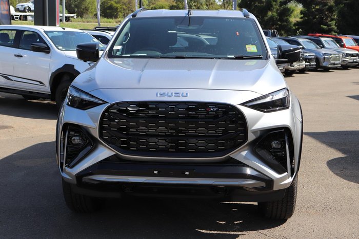 2025 Isuzu MU-X X-TERRAIN